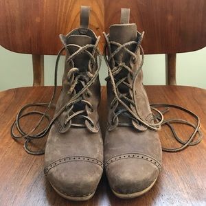 Swedish Hasbeens Granny Boot